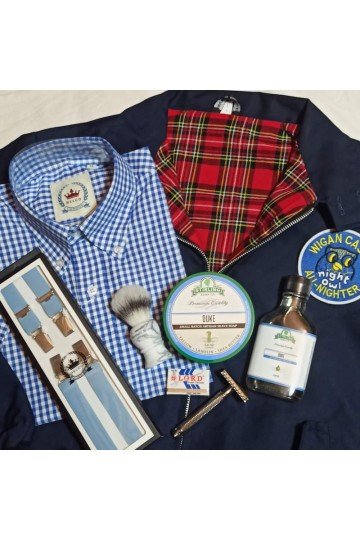 harrington jacket , marine  + chemise Relco vichy + bretelles Relco London  et set de rasage