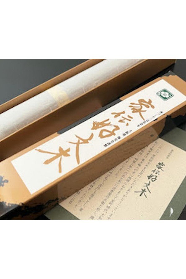 Encens japonais Baieido. Bois de santal, bois d'Agar. Encens long.