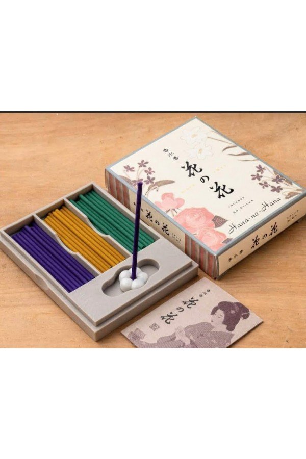 Coffret encens japonais "Hana no Hana" Santal Fleurs. 30 bâtons courts.