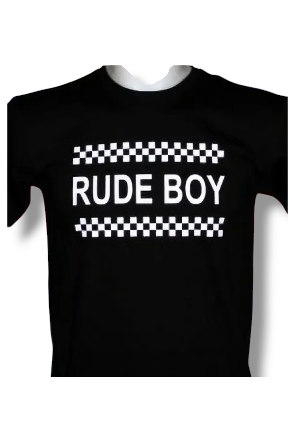 t-shirt noir Rudeboy. Grand logo Rude Boy sur un damier blanc. Existe en 6 tailles.