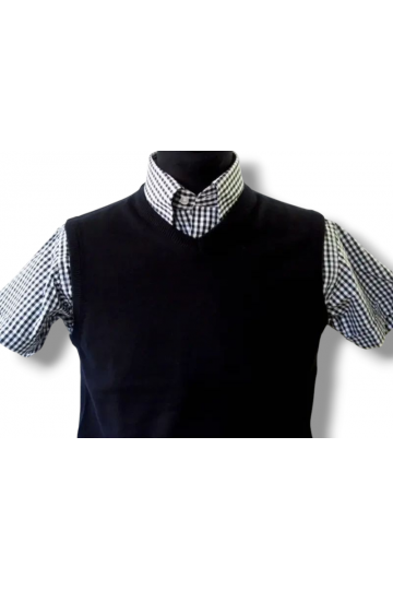 Tank top noir Moonstomp Clothing. Pull débardeur sans manches col V + Chemise Relco London vichy noir.