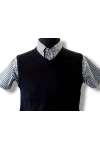Tank top noir Moonstomp Clothing. Pull débardeur sans manches col V + Chemise Relco London vichy noir.