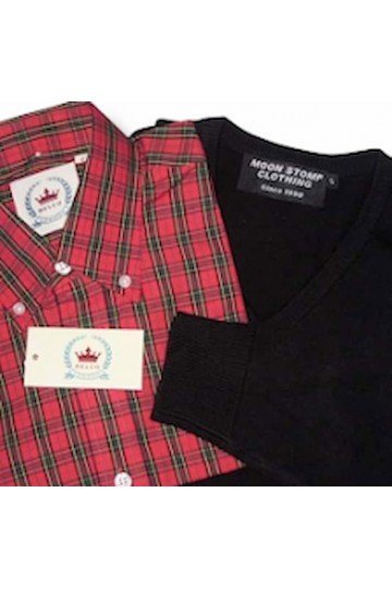 Pull col V manches Longues Moonstomp Clothing + Chemise relco london tartan rouge.