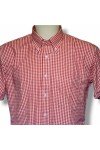 Chemise Relco London vichy rouge. Style retro. Coupe droite avec col boutonné.