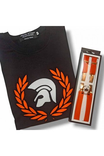 Bretelles Relco orange + T-shirt Moonstomp Clothing noir Trojan blanc dans un laurier orange.