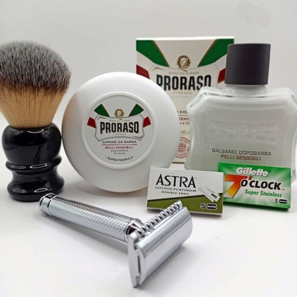 Kit de rasage pour peau sensible.