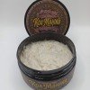 Savon de rasage Koa Mahona  à la texture crémeuse pour un rasage au blaireau.