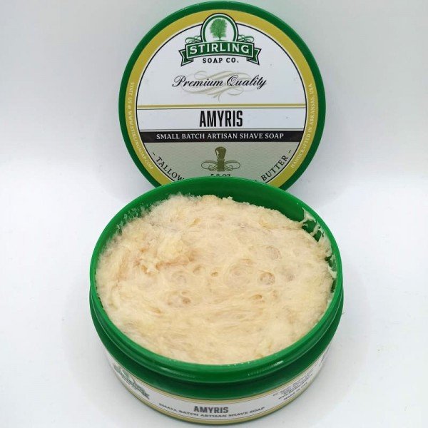 Stirling Amyris savon de rasage au senteur bois de santal d'Haïti. Pour un rasage sans irritation.